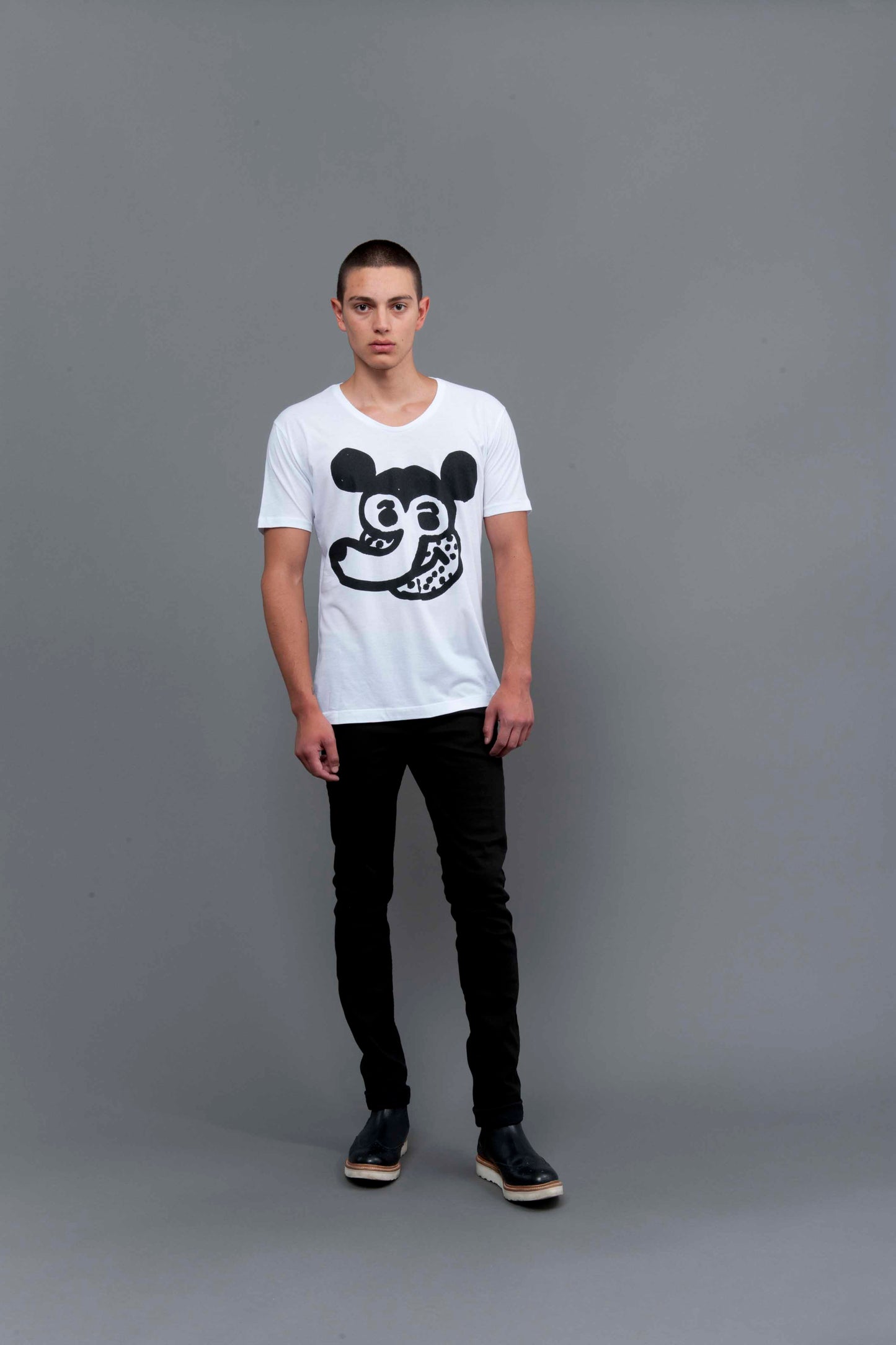 T-Shirt: MICKEY | Artist: Mother Eleganza - Streetwear - Ingmar Studio
