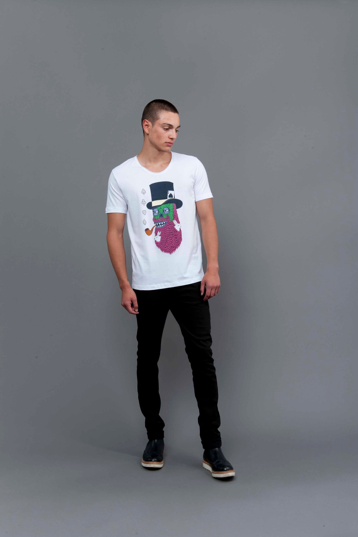 T-Shirt: MALCOLM THE MAGICIAN | Artist: Mulga the Artist - Streetwear - Ingmar Studio