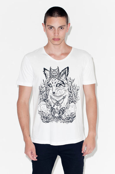 T-Shirt: FOX | Artist: Julia Vysotskaya - Streetwear - Ingmar Studio