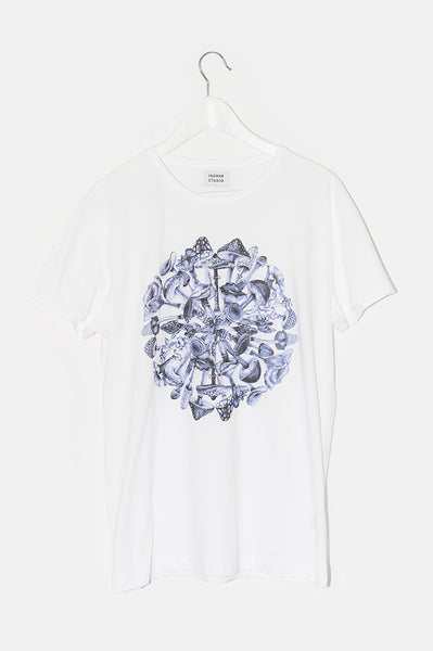 T-Shirt: MUSHROOM EXPLOSION | Artist: Karina Eibatova - Streetwear - Ingmar Studio